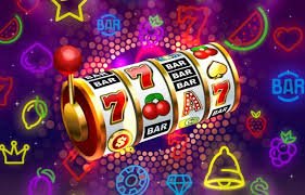premyo77 platform hero banner showing sports and casino entertainment